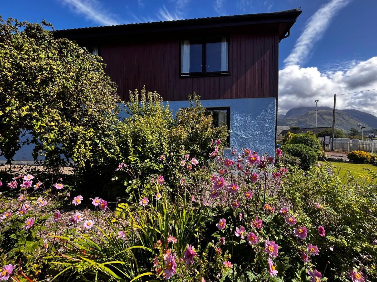 Snowgoose Apartments & Bunkhouse Fort William Extérieur photo