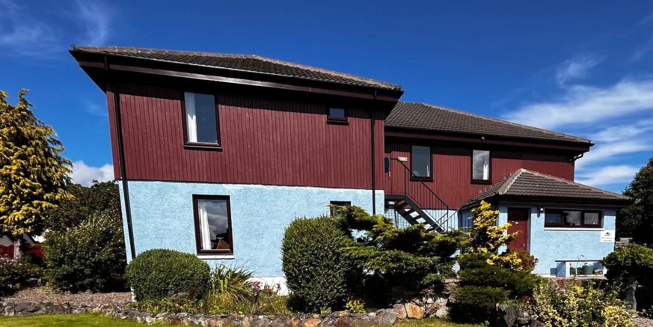 Snowgoose Apartments & Bunkhouse Fort William Extérieur photo