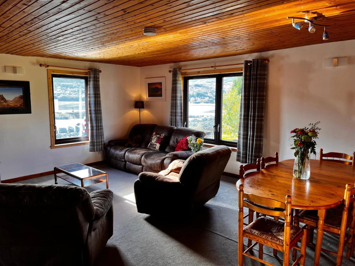 Snowgoose Apartments & Bunkhouse Fort William Extérieur photo